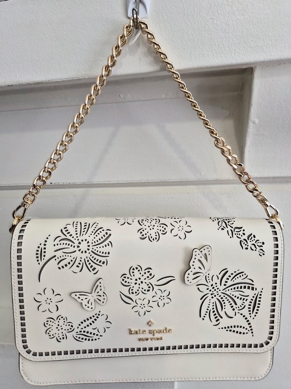 Kate Spade Madison perforated willow convertible crossbody bag. - Picture 4 of 4